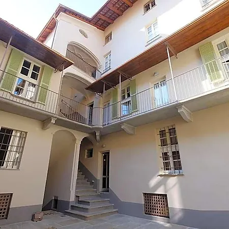 Hostel Palazzo Sacco Hostello *