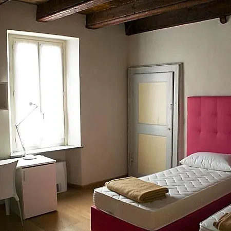 Palazzo Sacco Hostello Hostel