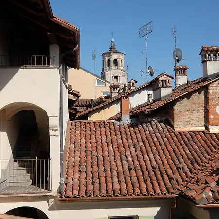 Palazzo Sacco Hostello * Fossano