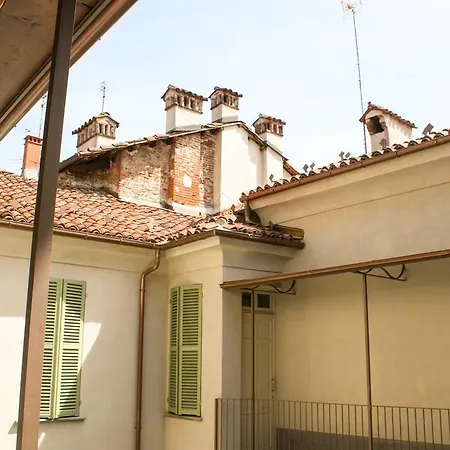 Palazzo Sacco Hostello Фоссано