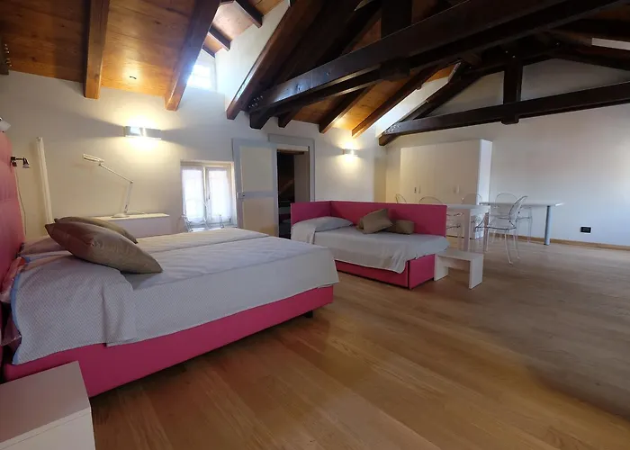 Palazzo Sacco Hostello Hostel