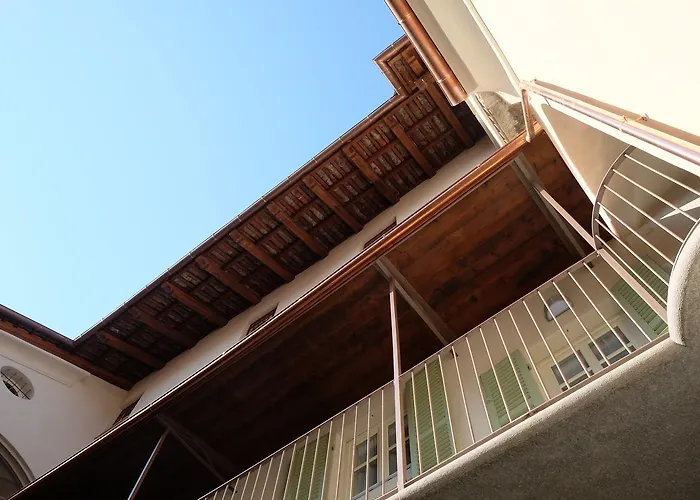 Palazzo Sacco Hostello * Fossano
