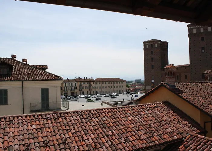 Palazzo Sacco Hostello Vandrerhjem Fossano