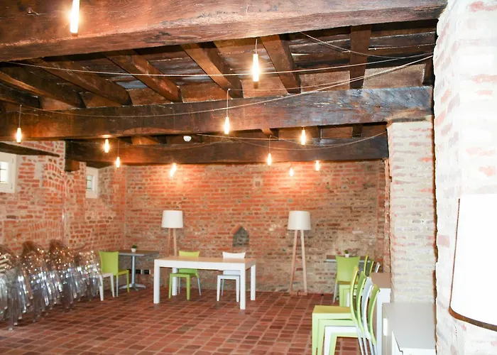 Vandrerhjem Palazzo Sacco Hostello Fossano