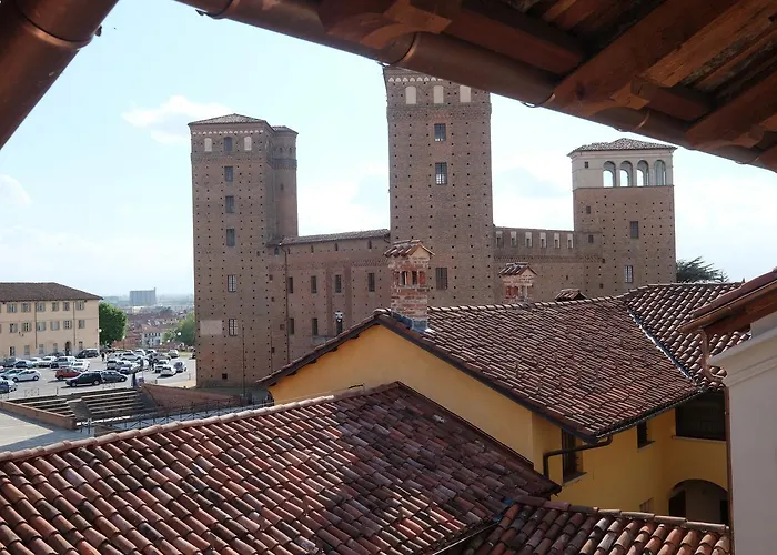 Palazzo Sacco Hostello * Fossano